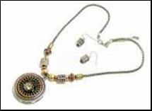 DNE1443 Multi Coloured Fashion Necklace with Earrings